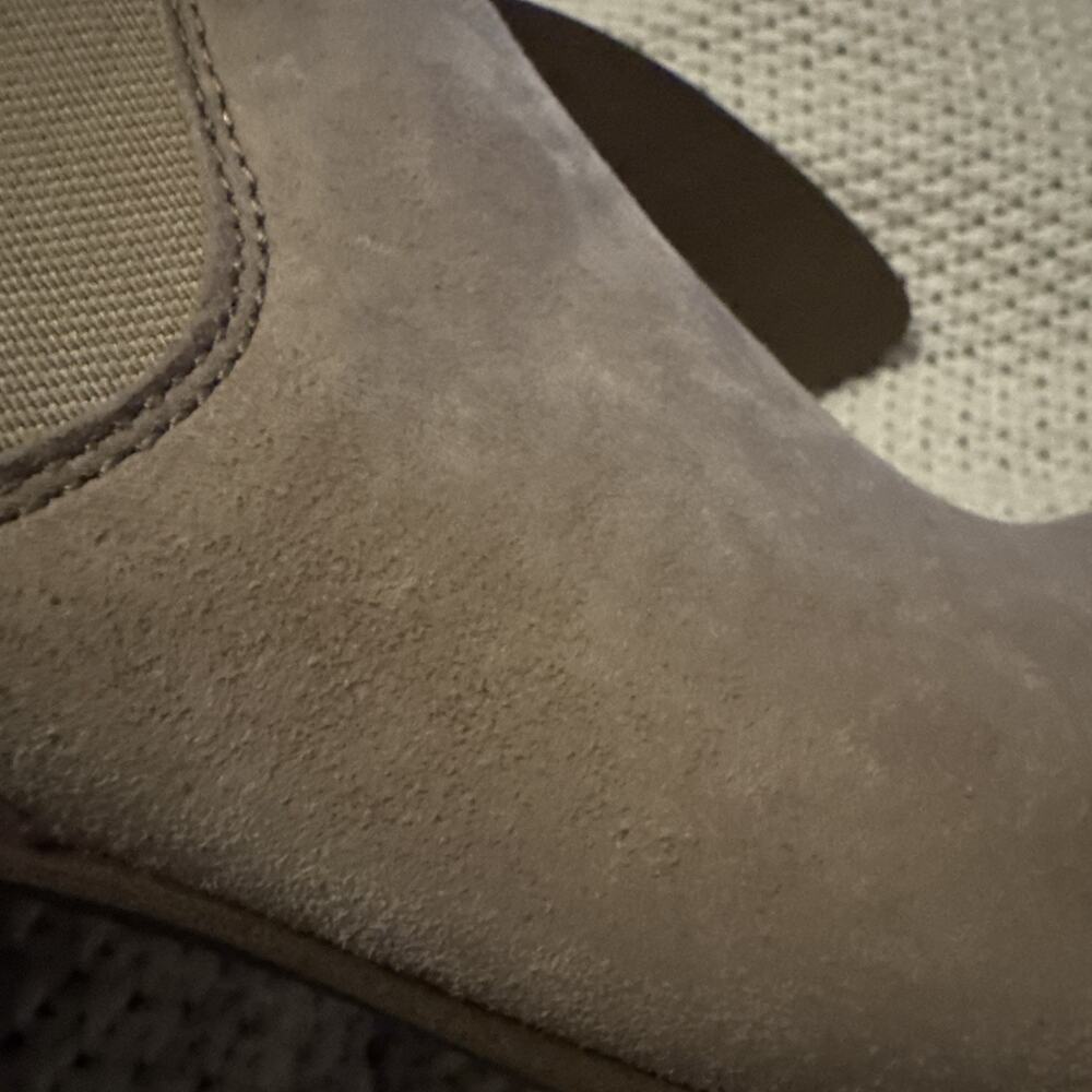Steve Madden Womens Suede Bootie Pull On Knoxi Size 9.5 Taupe Block Heel NWOT - Picture 9 of 9